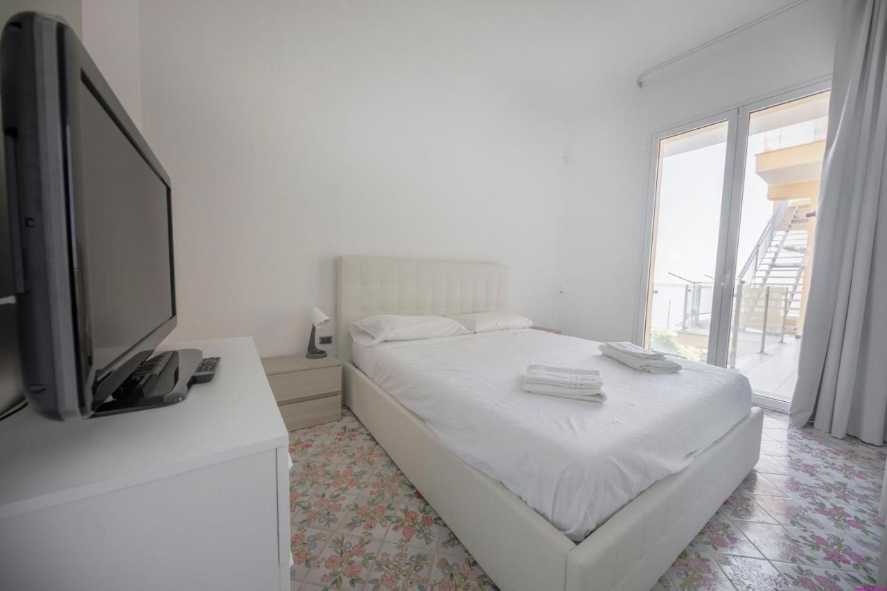 Appartamento 8 Pax In Villa Francesca Sicily Sul Mare Casteldaccia Exteriér fotografie